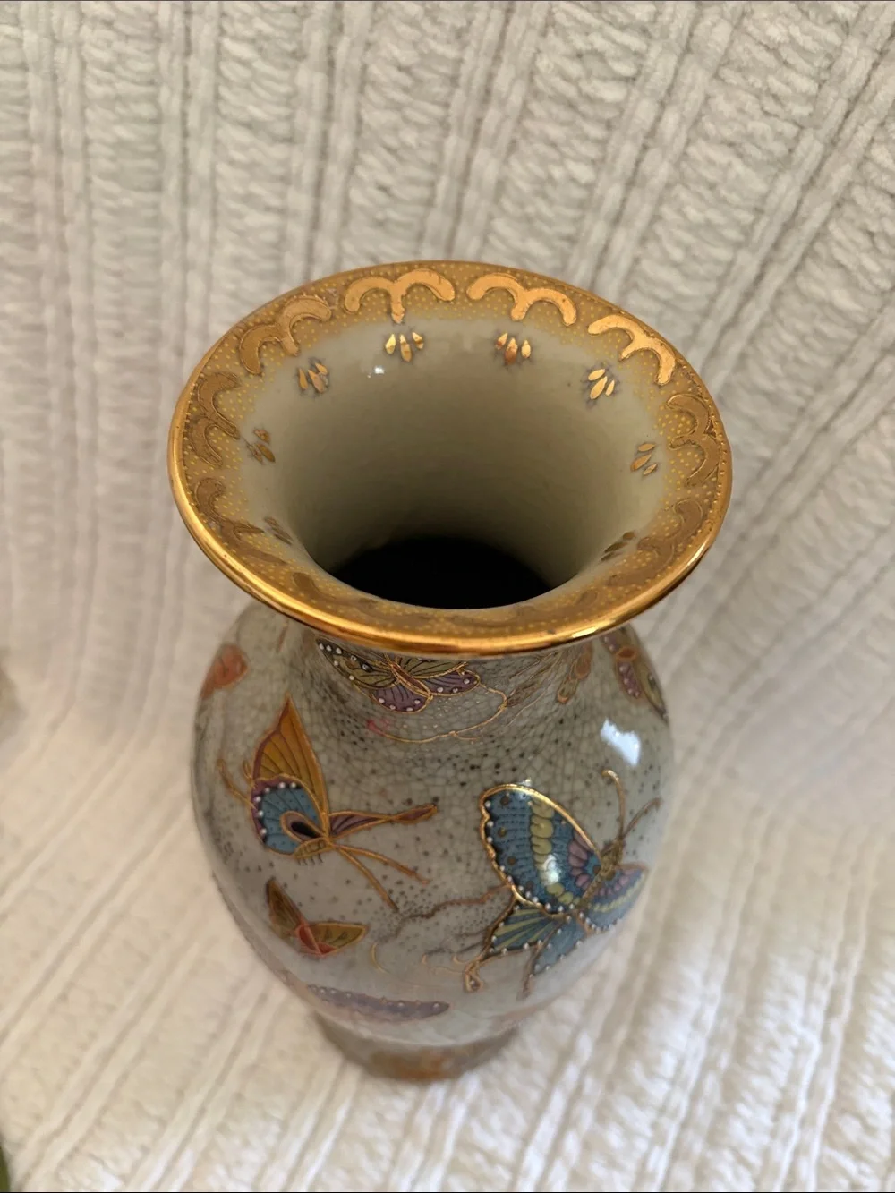 Antique Elegant Butterfly Ceramic Vase in Multicolor